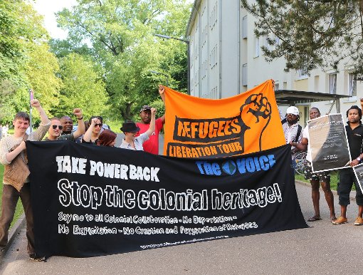 Comment Waiblinger Kreiszeitung Kundgebungen Vor Fluchtlingsheimen In Schorndorf The Voice Refugee Forum Germany Fluchtlinge Und Asyl In Deutschland